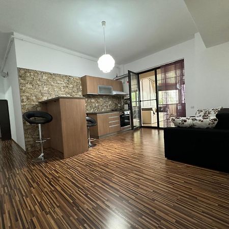 Rim1 Apartment Pitesti Exterior photo